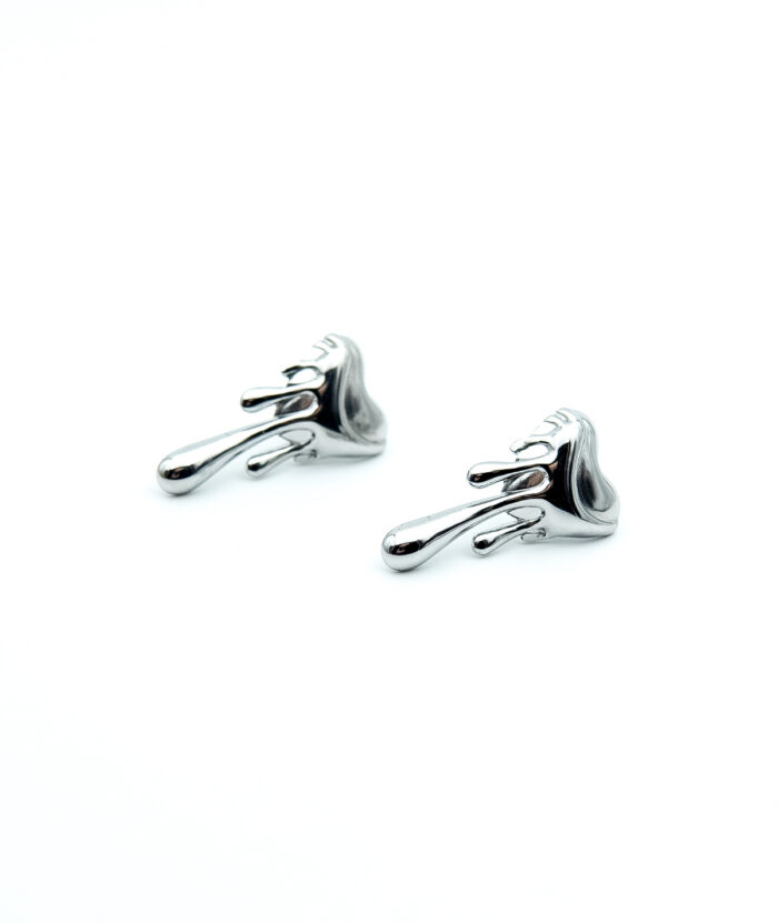 MELTED HEART COLOR SILVER STAUD EARRINGS