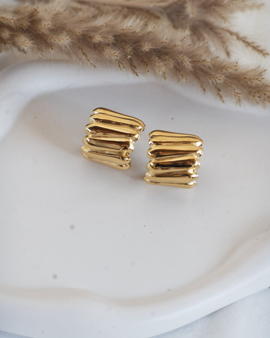 Gold Wave Hoops