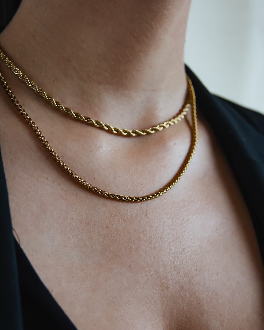 Plexia Gold Necklace